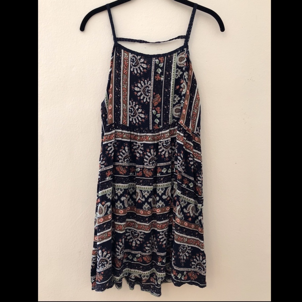 🥳 3 for $15 🥳 Hem & Thread Sun Dress ➰